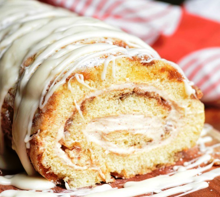 10 Easy Swiss Roll Recipes - Fill My Recipe Book