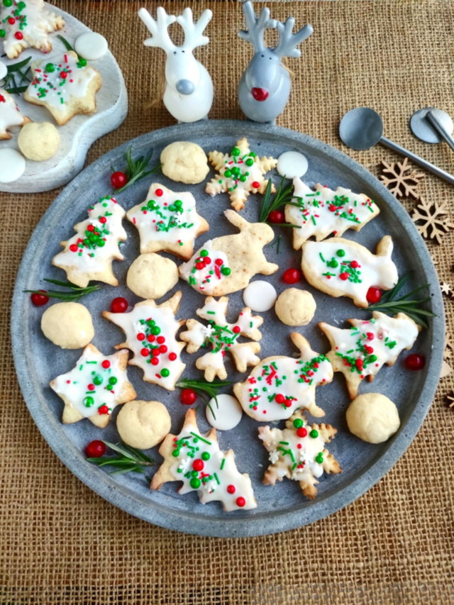 Cream Cheese Christmas Cookies (1)