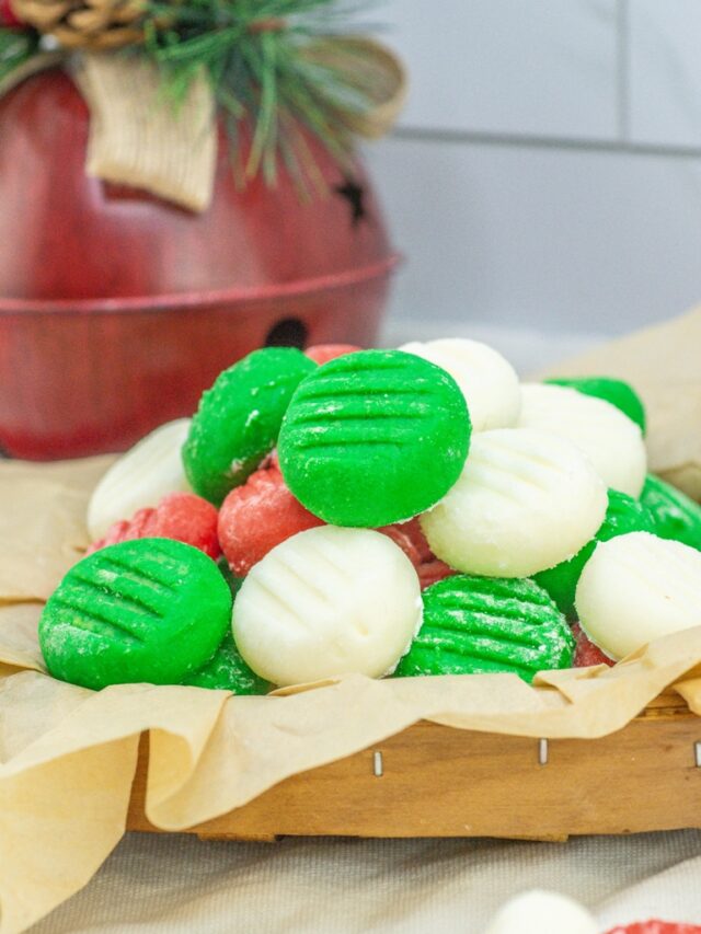 Peppermint Cream Cheese Candy recipe idea. A homemade no bake cream cheese, melt in your mouth candy for a snack or dessert for occasions.