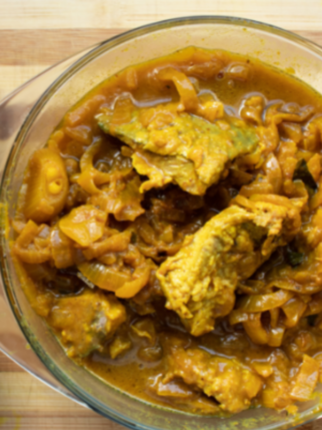 The Best Pickled Curry Fish recipe for Easter tradition. An easy South African dish cooked with fresh ocean fish, eaten cold with a sauce.