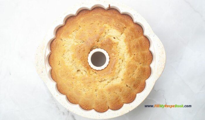 baked bundt cake, Homemade Twinkie Bundt Cake recipe. An easy fluffy cake with vanilla marshmallow cream filling for a dessert or snack for tea time.