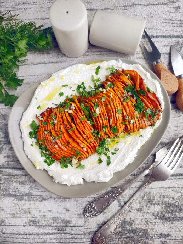 Roasted Hasselback Butternut Squash with cream cheese and garlic recipe. A delicious vegetable side dish for a family meal of lunch, dinner.