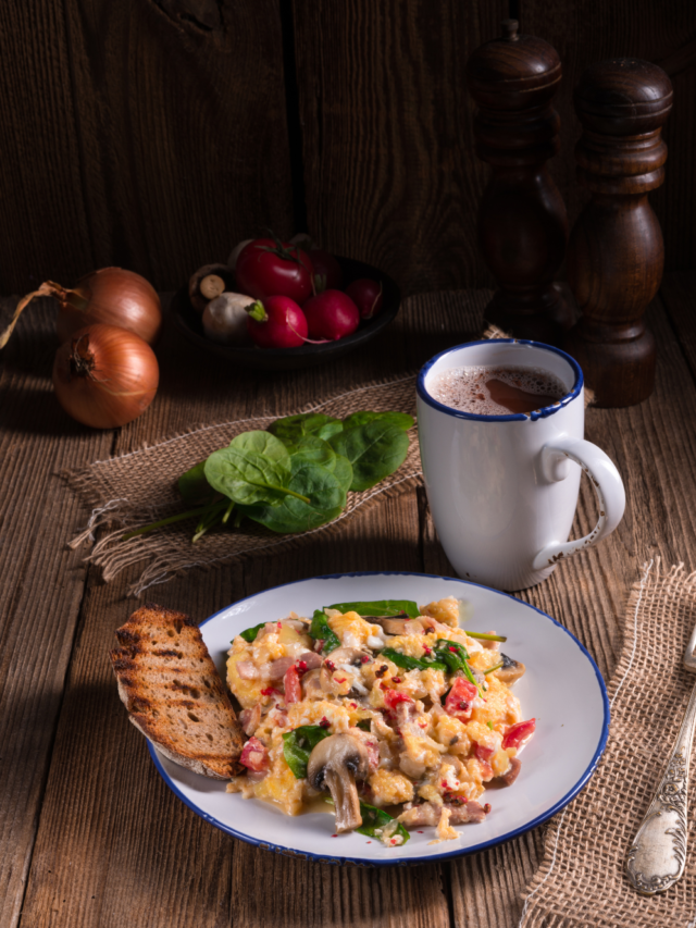 Scrambled Eggs Tomatoes and Spinach