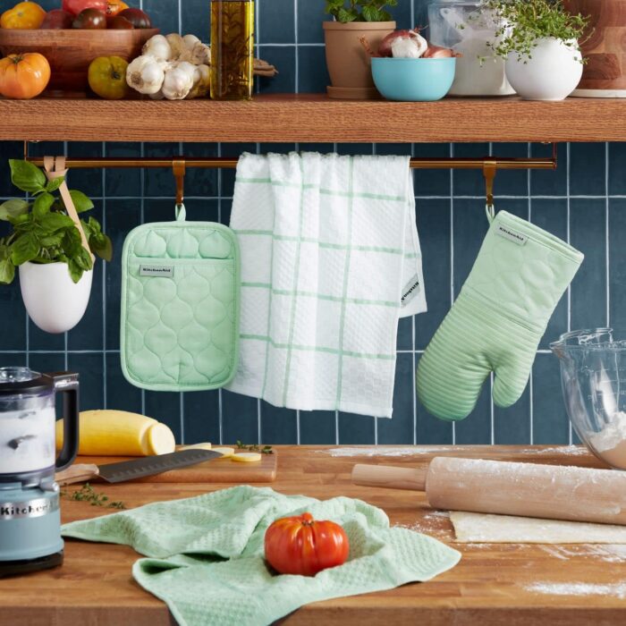 KITCHENAID Quilted Cotton Terry Cloth Oven Mitt, Pot Holder, Kitchen Towel 4-Pack Set, Heat Resistant, Silicone Grip, Gift Set, Pistachio, 16"x26".